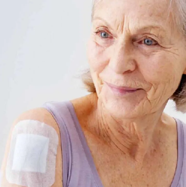 Leukomed Fixomull® skin sensitive 10 cm x 5 m, 1 St- Mullbinden